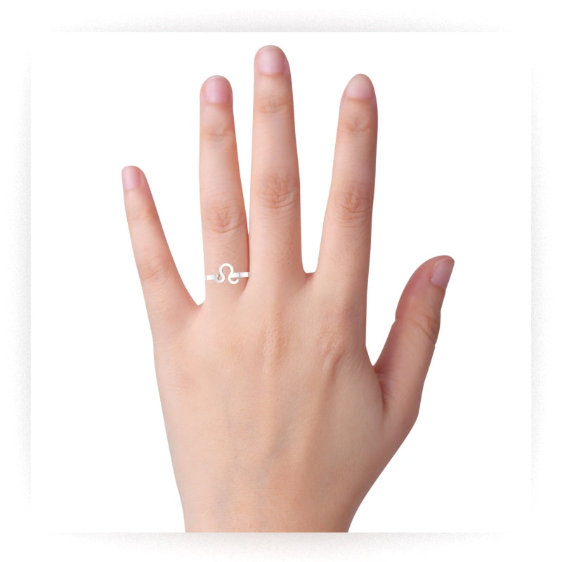Leo Zodiac Sign Ring In Solid 10k White Gold